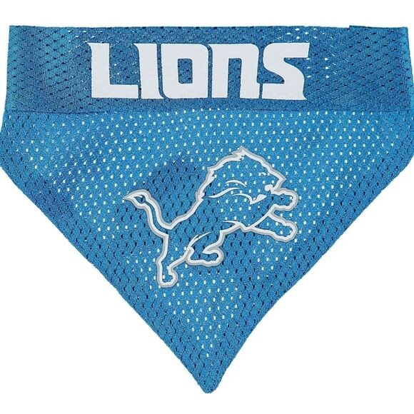 Detroit Lions Pet Bandana - Picture 2 of 3